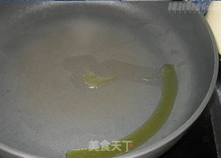 蒜香虾的做法步骤：3
