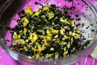 婆婆丁馅水煎饺的做法步骤：2