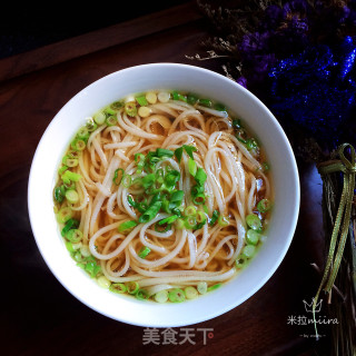 蚝油葱花空心面的做法步骤：8