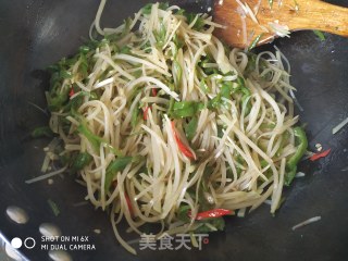 青椒土豆丝的做法步骤：10