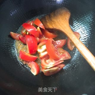番茄鱼片汤的做法步骤：3