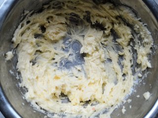 酥香巧克力腰果饼干的做法步骤：4