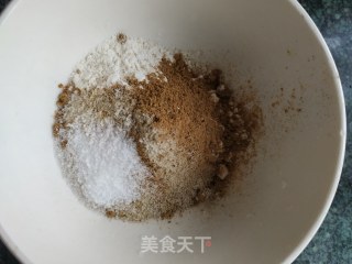 烤箱版椒盐千层饼的做法步骤：2