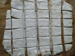 烤箱版椒盐千层饼的做法步骤：8