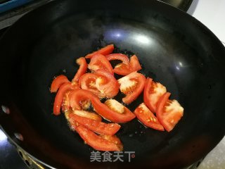 番茄生菜索面汤的做法步骤：3