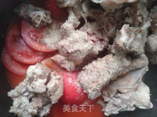 茄汁排骨煲的做法步骤：6