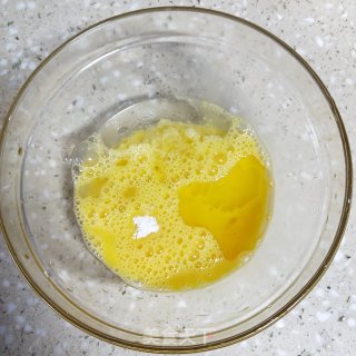 鸡蛋炒金针菇的做法步骤：6