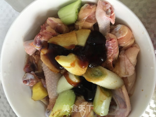 蚝油蒸仔鸡的做法步骤：1