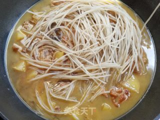 油鸡土豆炖粉条的做法步骤：9