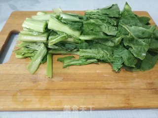 蒜蓉拌鸡毛菜的做法步骤：2