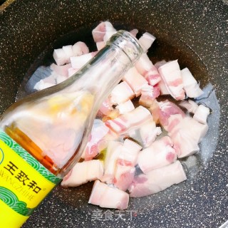 五花肉烧鸡蛋的做法步骤：5