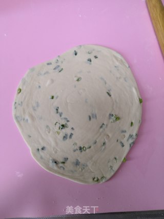 葱花饼的做法步骤：9