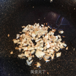 蒜末炒红苋菜的做法步骤：3