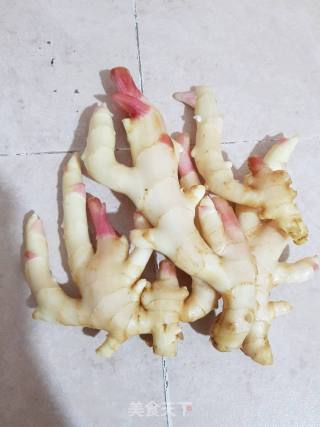 猪脚姜的做法步骤：1