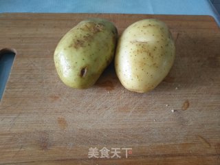 干锅土豆片的做法步骤：1