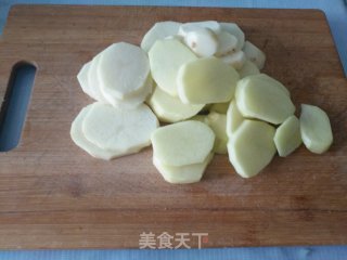 干锅土豆片的做法步骤：2