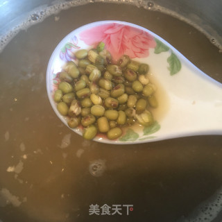 清火绿豆汤的做法步骤：4