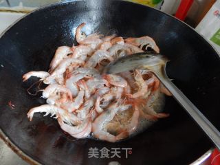 避风糖虾的做法步骤：3