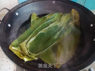 红豆粽子的做法步骤：2