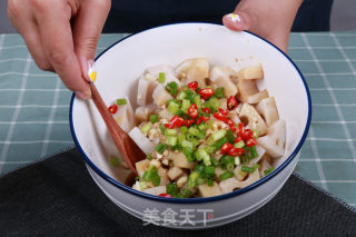 凉拌藕丁——夏日里的爽口凉菜的做法步骤：4