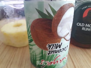 椰林风光(鸡尾酒)的做法步骤：2