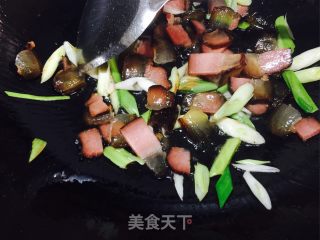 腊肉花椰菜的做法步骤：2