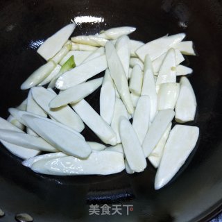 腰花炒茭白的做法步骤：6
