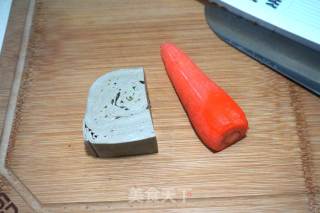 豌豆苗拌豆腐丝的做法步骤：2