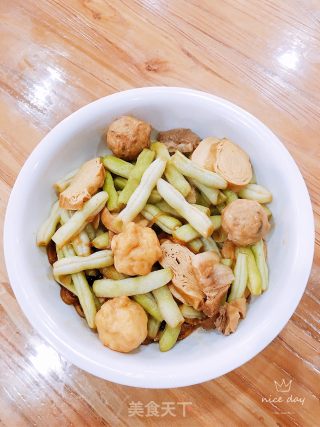 熟五花肉豆干炖豆角的做法步骤：10