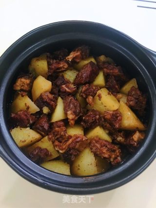 土豆焖牛腩的做法步骤：12