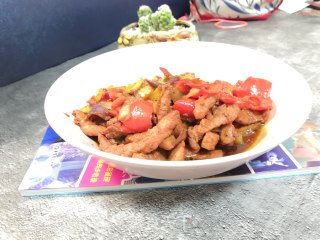 洋葱黑椒牛肉的做法步骤：6