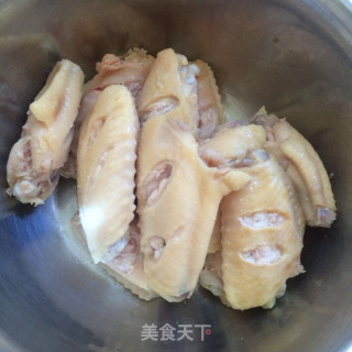 酱香鸡翅的做法步骤：2