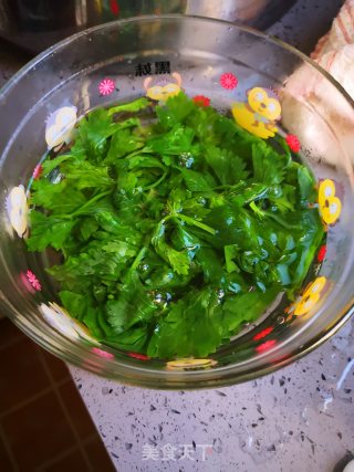 拌芹菜叶的做法步骤：3