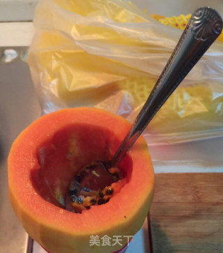 木瓜牛奶冻的做法步骤：2