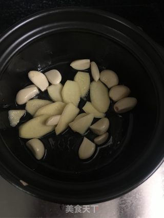 排骨粉肠煲的做法步骤：4