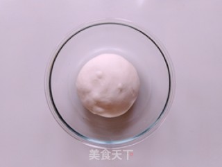 韭菜虾米鲜肉水饺的做法步骤：2