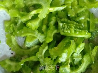 苦瓜炒肉片的做法步骤：5