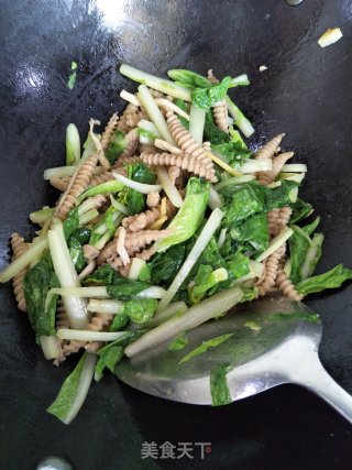 海鲜菇奶白菜烩莜面卷的做法步骤：7