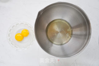 芒果酱厚松饼的做法步骤：2