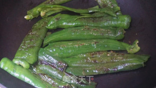 “下酒菜”豉油虎皮尖椒的做法步骤：6