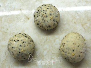 黑芝麻多谷物面包的做法步骤：7