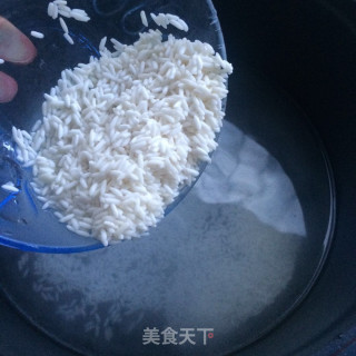 鲜肉菠菜粥的做法步骤：2