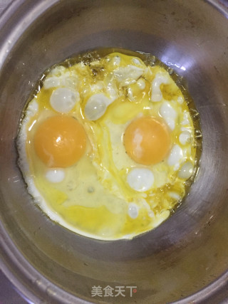 懒人餐 姜蒜蛋拌面的做法步骤：2