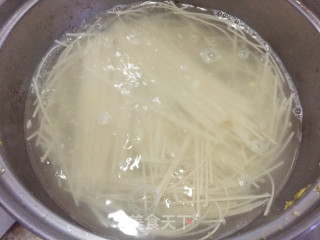 懒人餐 姜蒜蛋拌面的做法步骤：5