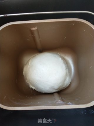 全麦红豆沙软欧的做法步骤：5
