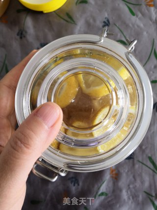 蜂蜜柠檬水的做法步骤：7