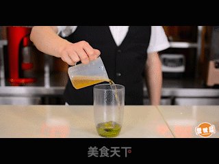 誉世晨饮品技术培训——美颜芦荟的做法步骤：5