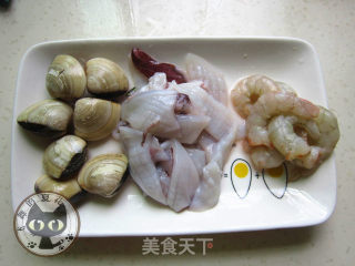 海鲜炒面的做法步骤：2