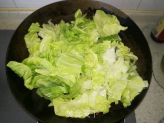 腊肉炒洋白菜的做法步骤：7