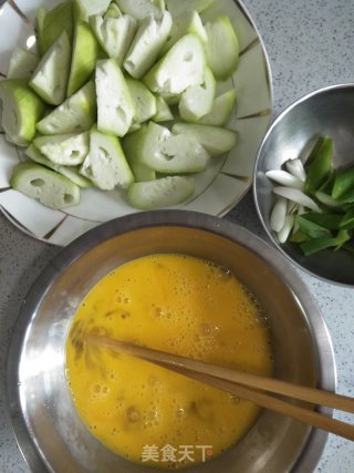 丝瓜炒鸡蛋的做法步骤：5